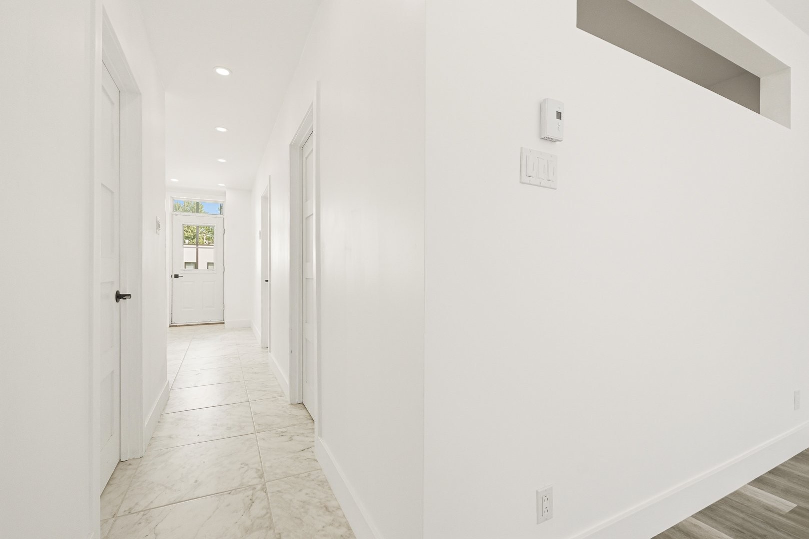 Corridor - 3722 Rue Gertrude, Montréal (Verdun/Île-Des-Soeurs), QC - Indoor Photo Showing Other Room
