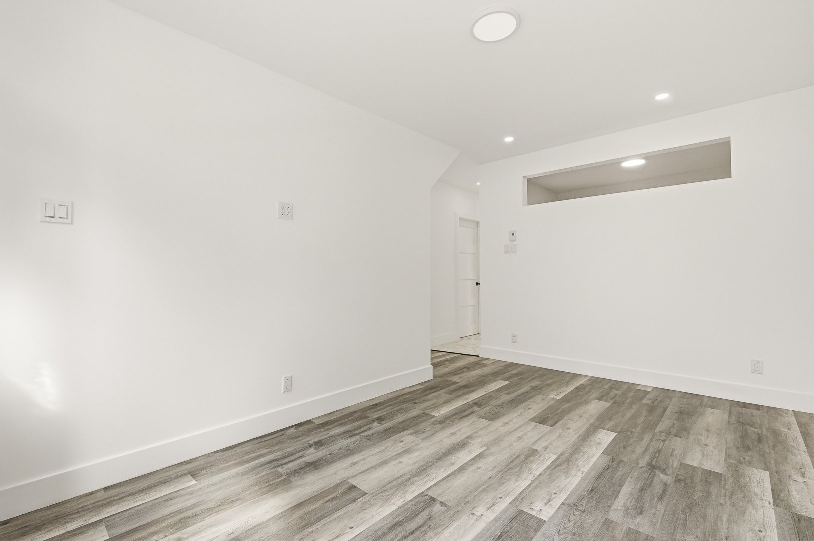 Salon - 3722 Rue Gertrude, Montréal (Verdun/Île-Des-Soeurs), QC - Indoor Photo Showing Other Room