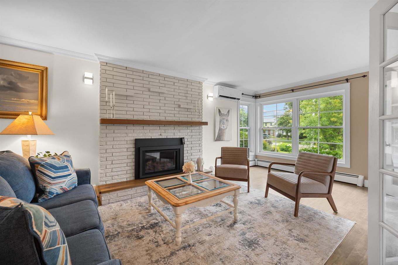 53 Parkside Drive, Charlottetown, PE - Indoor Photo Showing Living Room With Fireplace