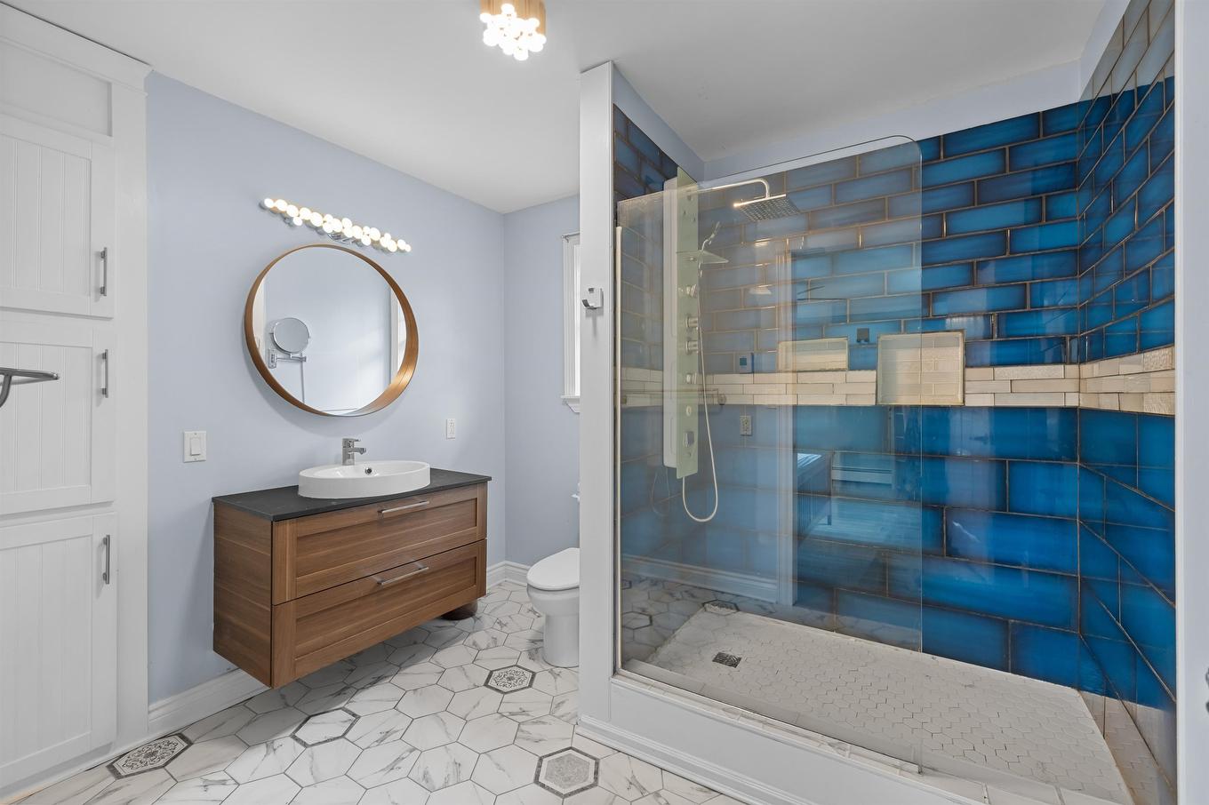 53 Parkside Drive, Charlottetown, PE - Indoor Photo Showing Bathroom
