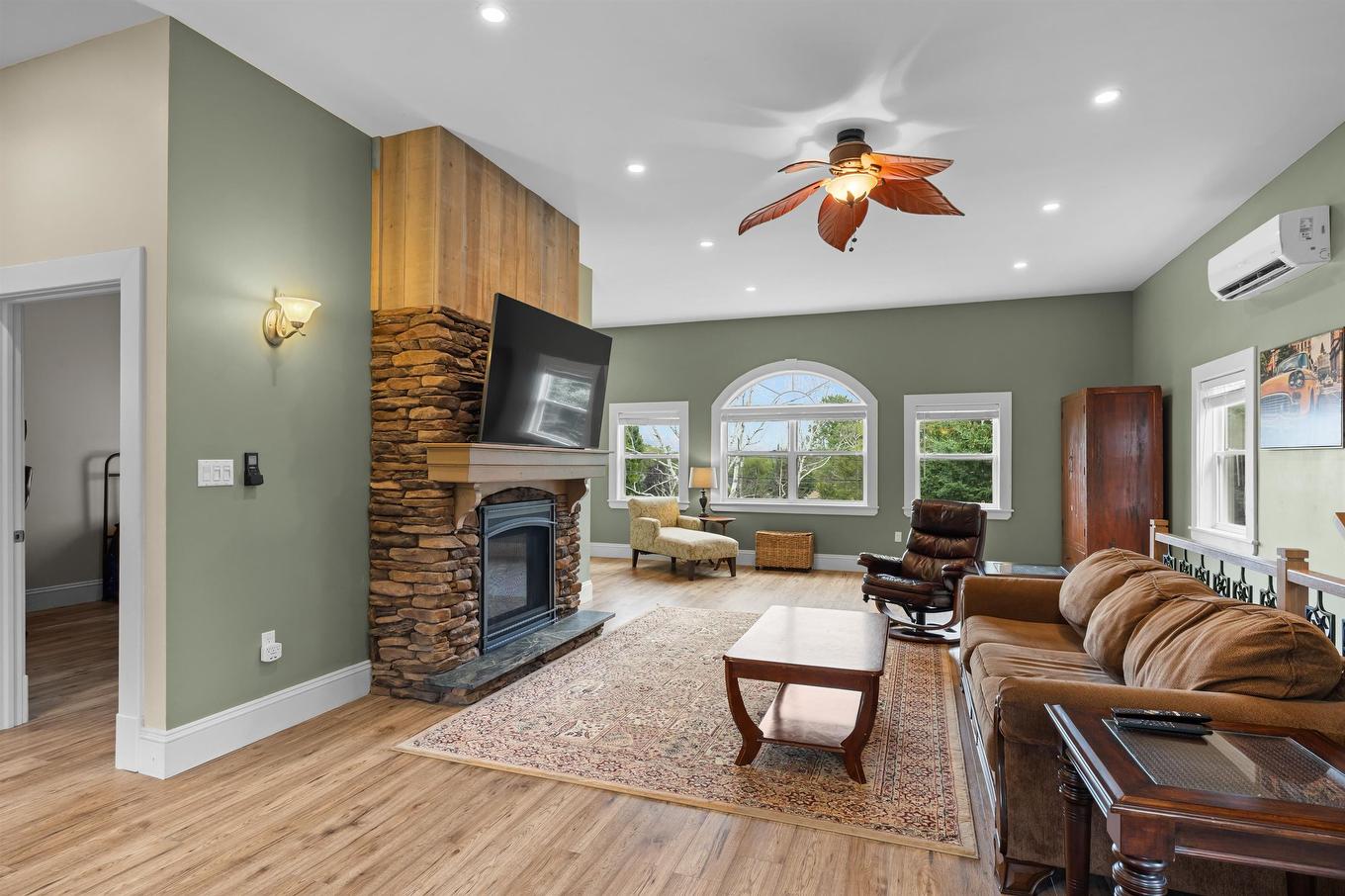 53 Parkside Drive, Charlottetown, PE - Indoor Photo Showing Living Room With Fireplace