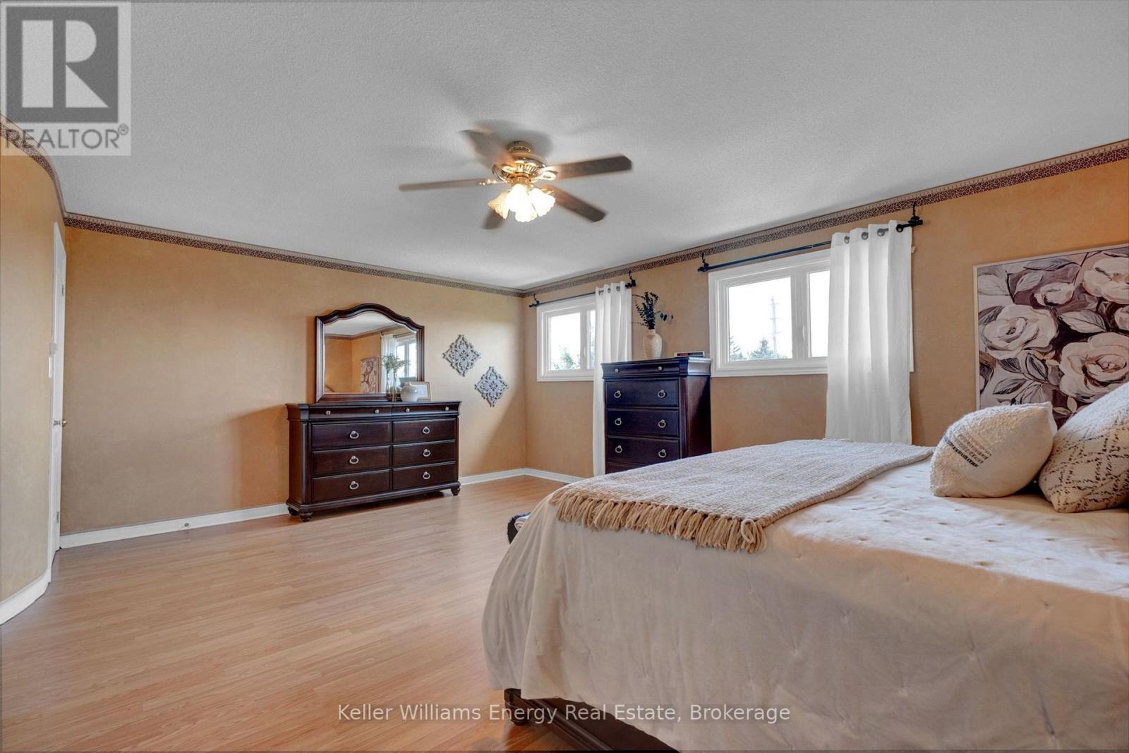 2 Murkar Crescent, Whitby (Blue Grass Meadows), ON - Indoor Photo Showing Bedroom