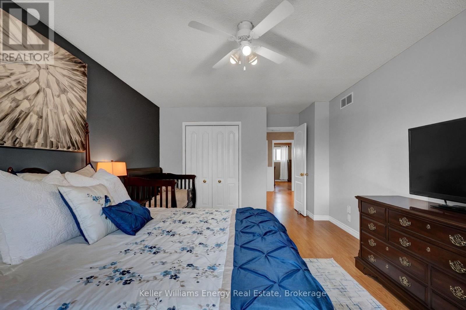 2 Murkar Crescent, Whitby (Blue Grass Meadows), ON - Indoor Photo Showing Bedroom