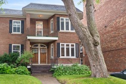 4430 - 4432 Av. Coolbrook Montréal (Côte-Des-Neiges/Notre-Dame-De-Grâce), QC H4A 3G2