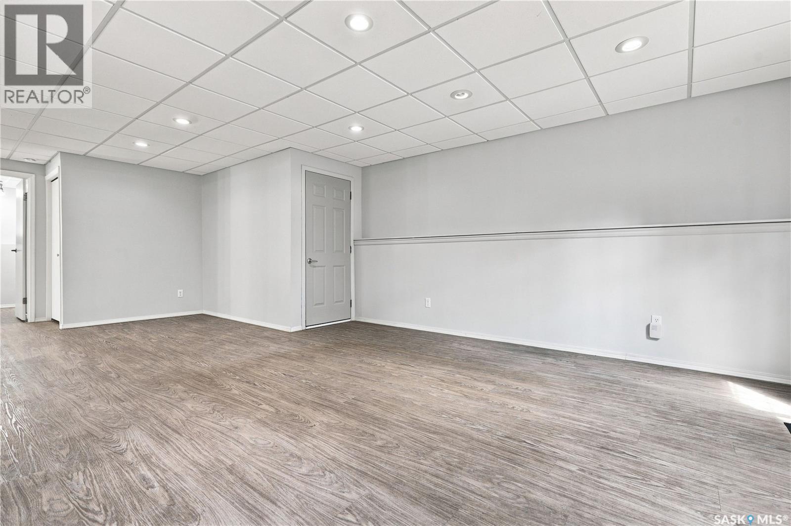 205 Imperial Street, Saskatoon, SK - Indoor Photo Showing Other Room