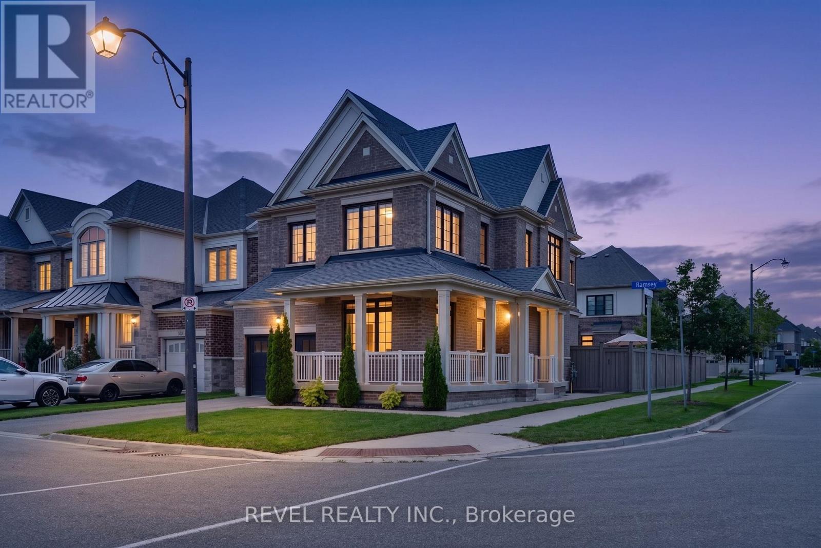 455 Ramsey Place, Milton, ON - Outdoor With Deck Patio Veranda With Facade