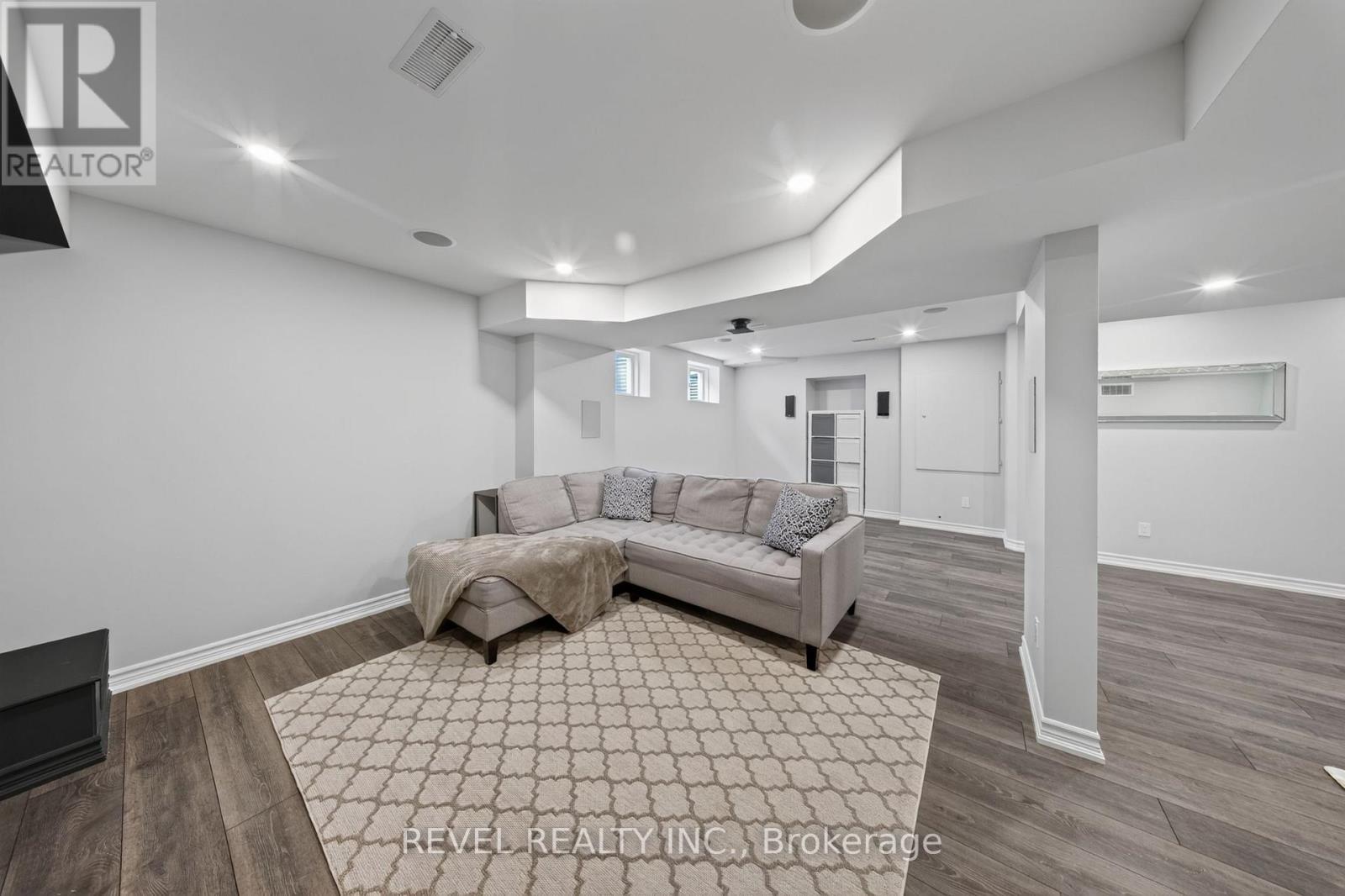 455 Ramsey Place, Milton, ON - Indoor