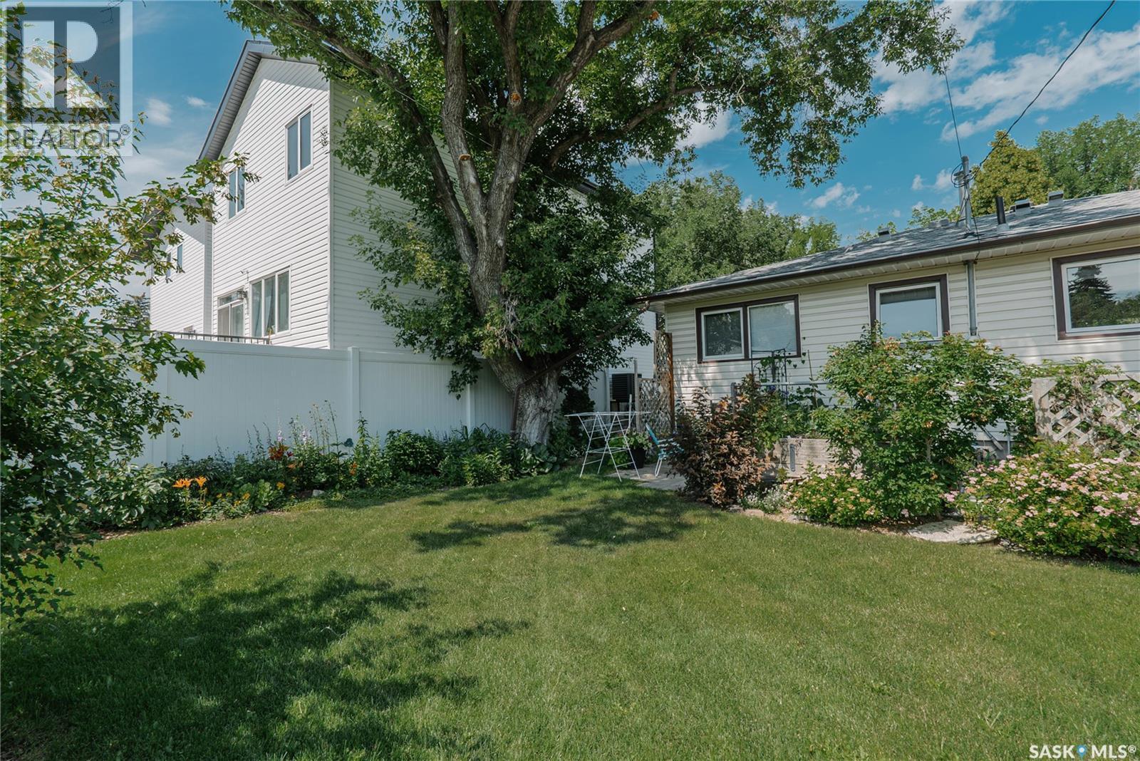 127 107Th Street W, Saskatoon, SK - Outdoor