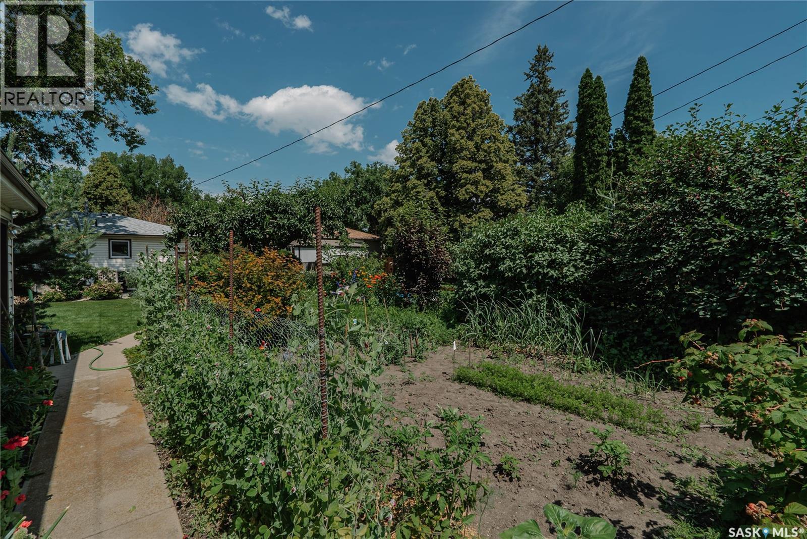 127 107Th Street W, Saskatoon, SK - Outdoor