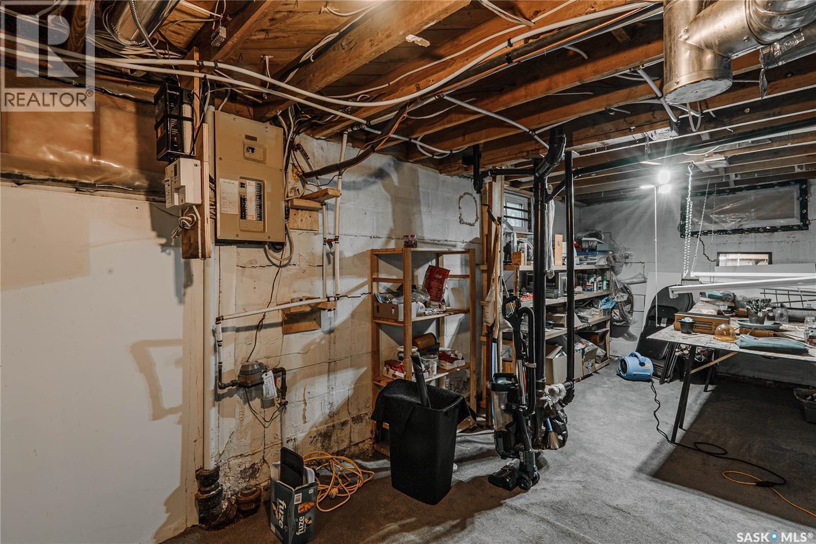 127 107Th Street W, Saskatoon, SK - Indoor Photo Showing Basement