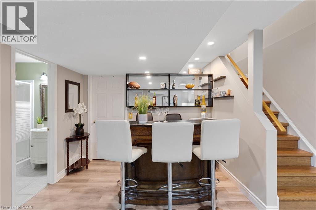 913 Copper Leaf Crescent, Kitchener, ON - Indoor Photo Showing Dining Room