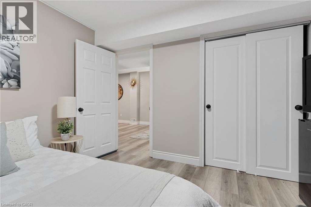 913 Copper Leaf Crescent, Kitchener, ON - Indoor Photo Showing Bedroom