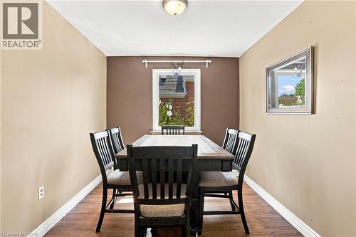 111 Sharon Avenue, Hamilton, ON - Indoor Photo Showing Dining Room