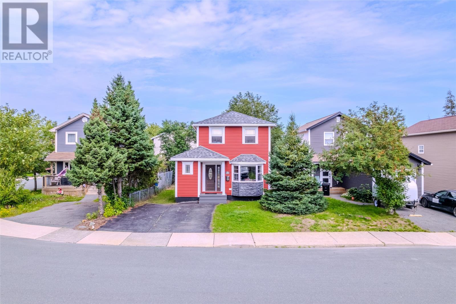 10 Browne Crescent, St. John'S, NL - Outdoor With Facade
