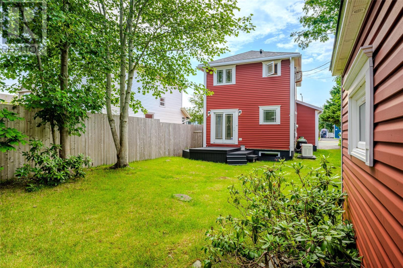 10 Browne Crescent, St. John'S, NL - Outdoor