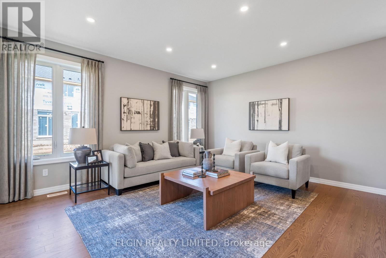 3 Hemlock Crescent, Aylmer, ON - Indoor Photo Showing Living Room