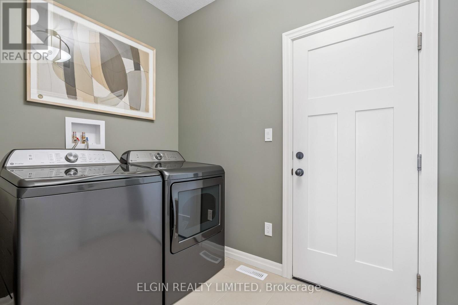 3 Hemlock Crescent, Aylmer, ON - Indoor Photo Showing Laundry Room