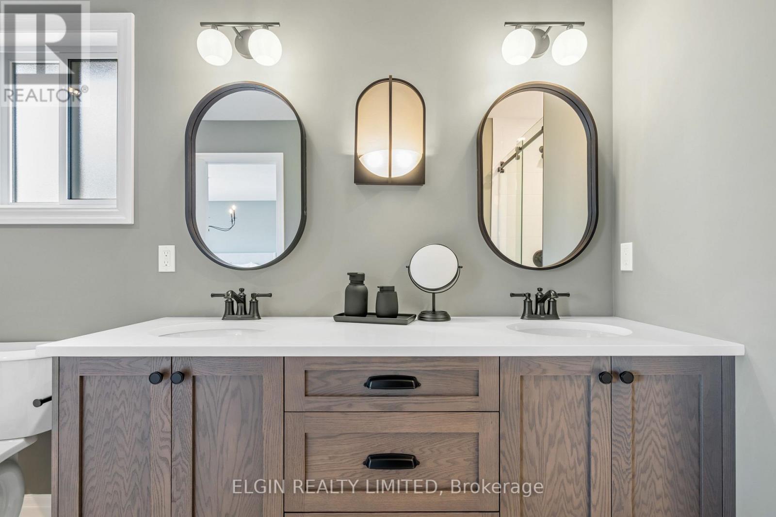 3 Hemlock Crescent, Aylmer, ON - Indoor Photo Showing Bathroom