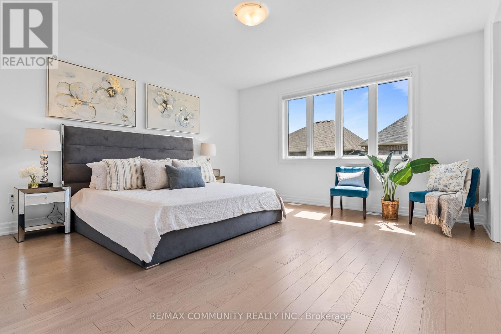 2879 Foxden Square, Pickering, ON - Indoor Photo Showing Bedroom