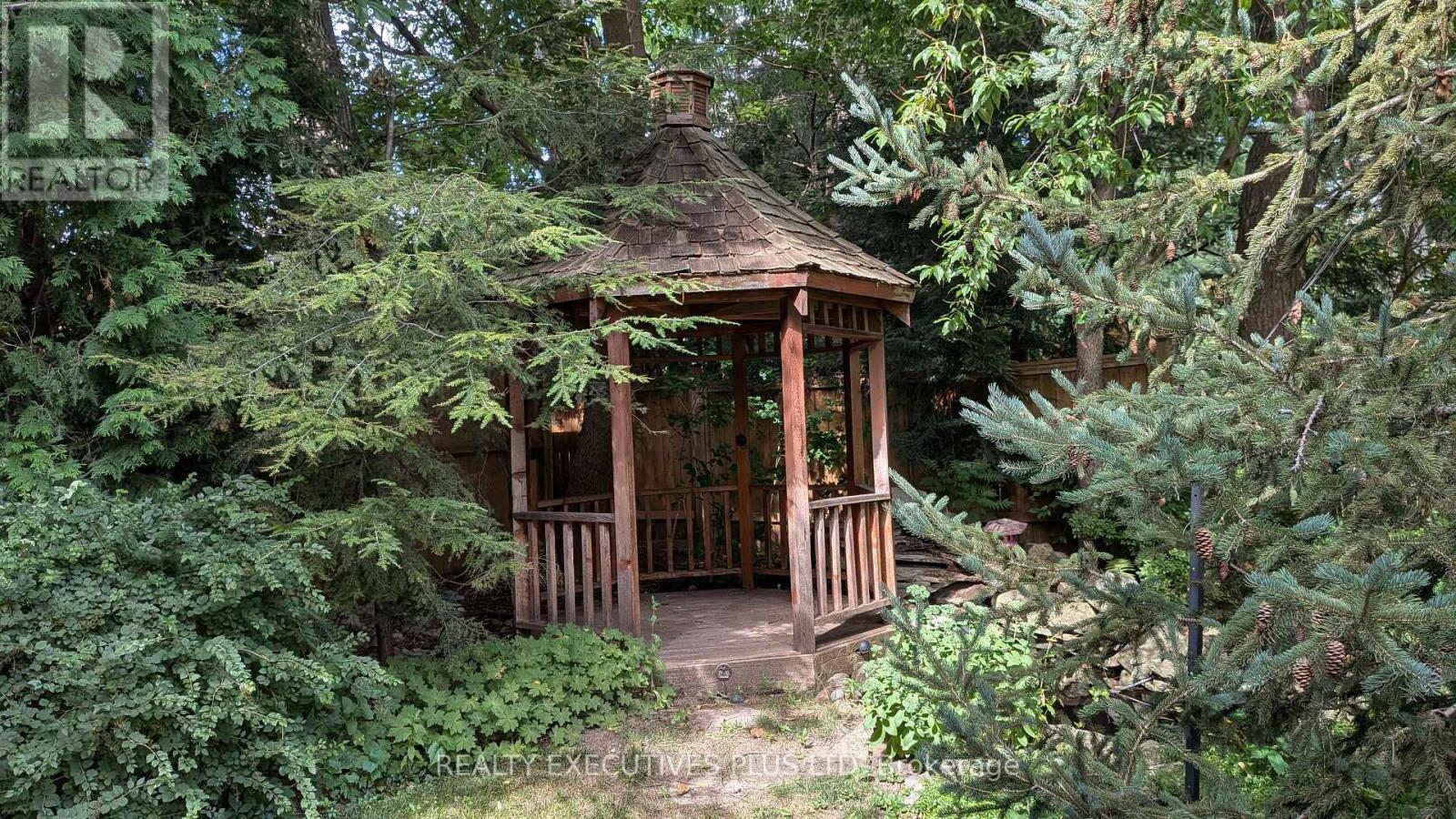 1443 Birchwood Drive, Mississauga, ON - Outdoor