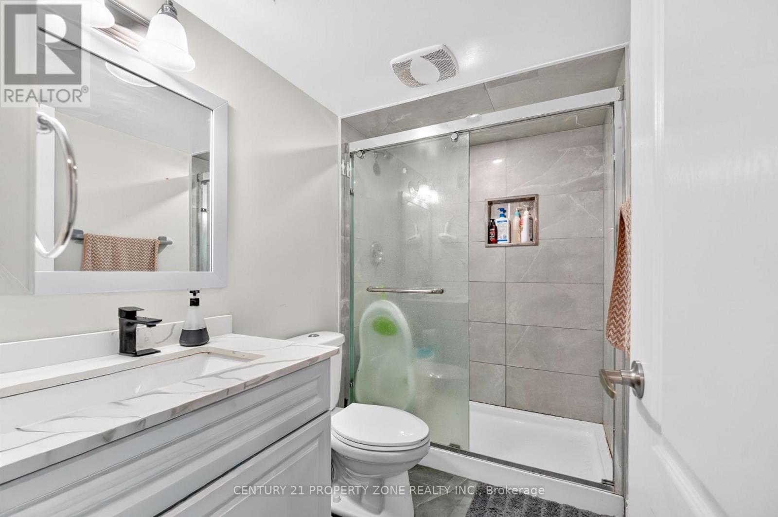 114 Mincing Trail, Brampton, ON - Indoor Photo Showing Bathroom