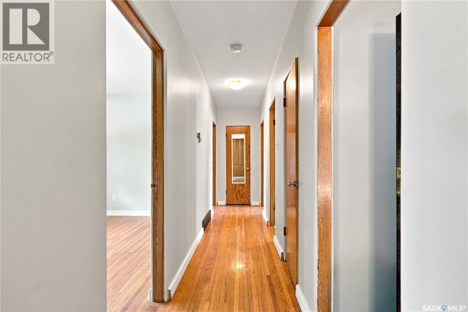 1401 10Th Street E, Saskatoon, SK - Indoor Photo Showing Other Room