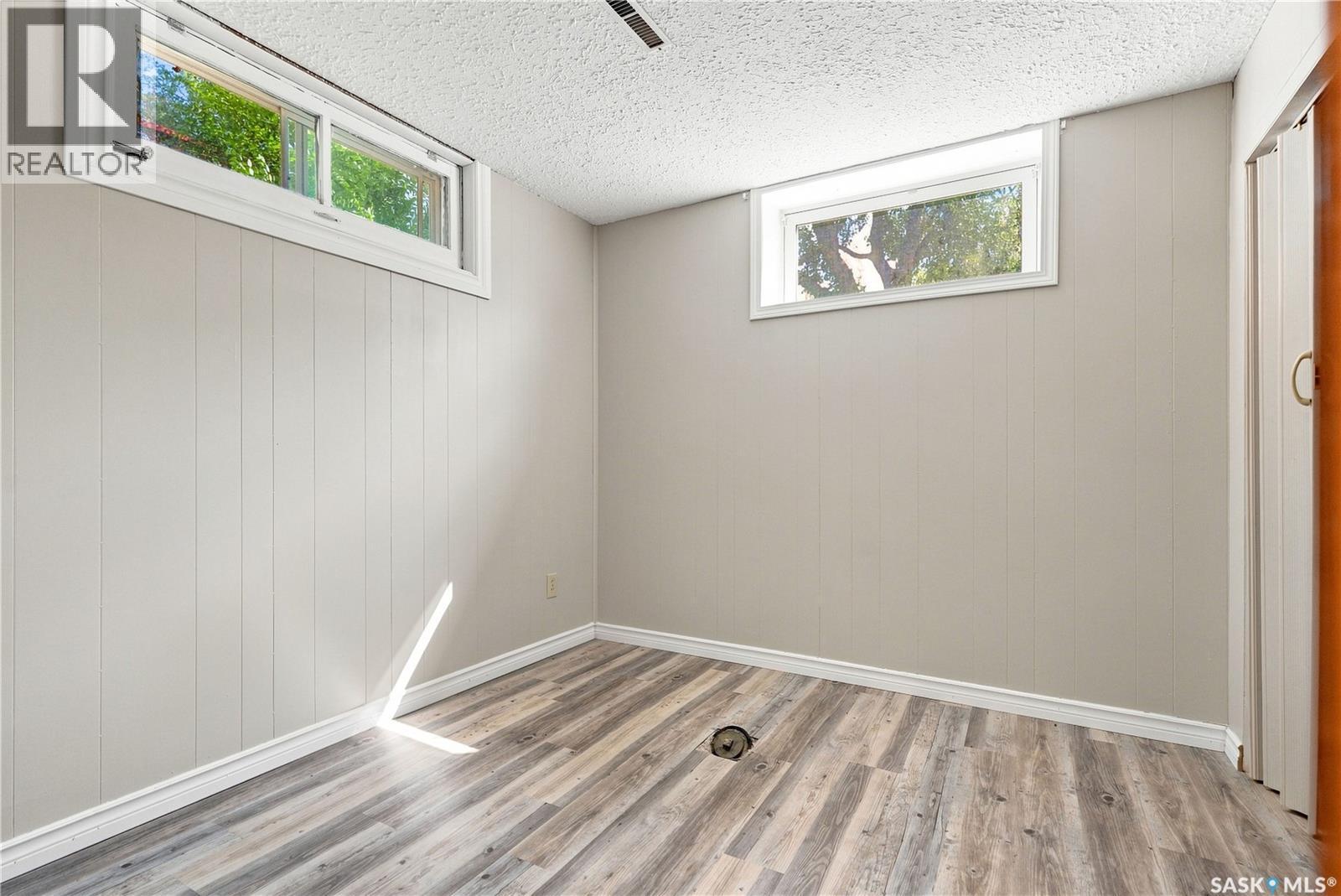 1401 10Th Street E, Saskatoon, SK - Indoor Photo Showing Other Room