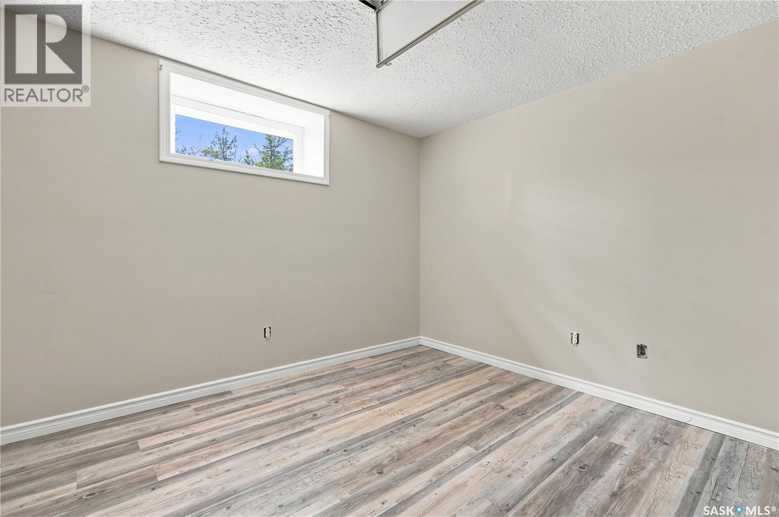 1401 10Th Street E, Saskatoon, SK - Indoor Photo Showing Other Room