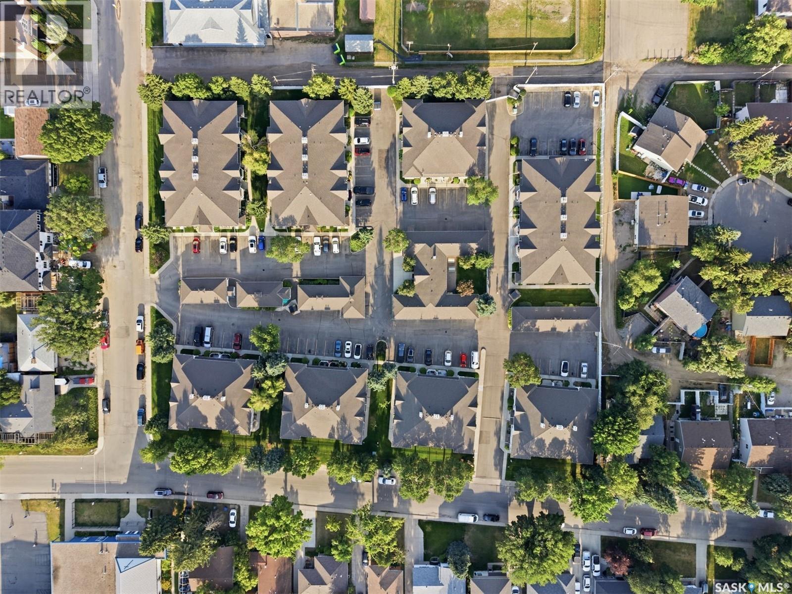 204D 141 105Th Street W, Saskatoon, SK - With View