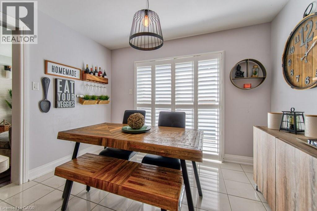 76 Ruhl Drive S, Milton, ON - Indoor