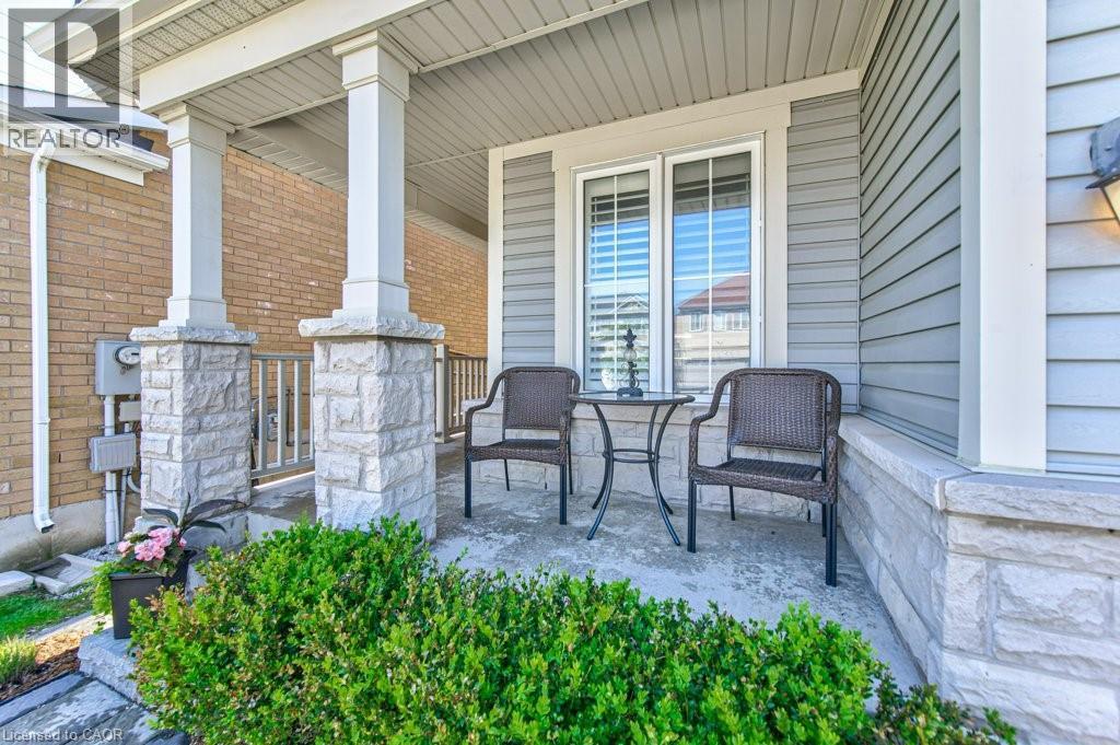 76 Ruhl Drive S, Milton, ON - Outdoor With Deck Patio Veranda With Exterior