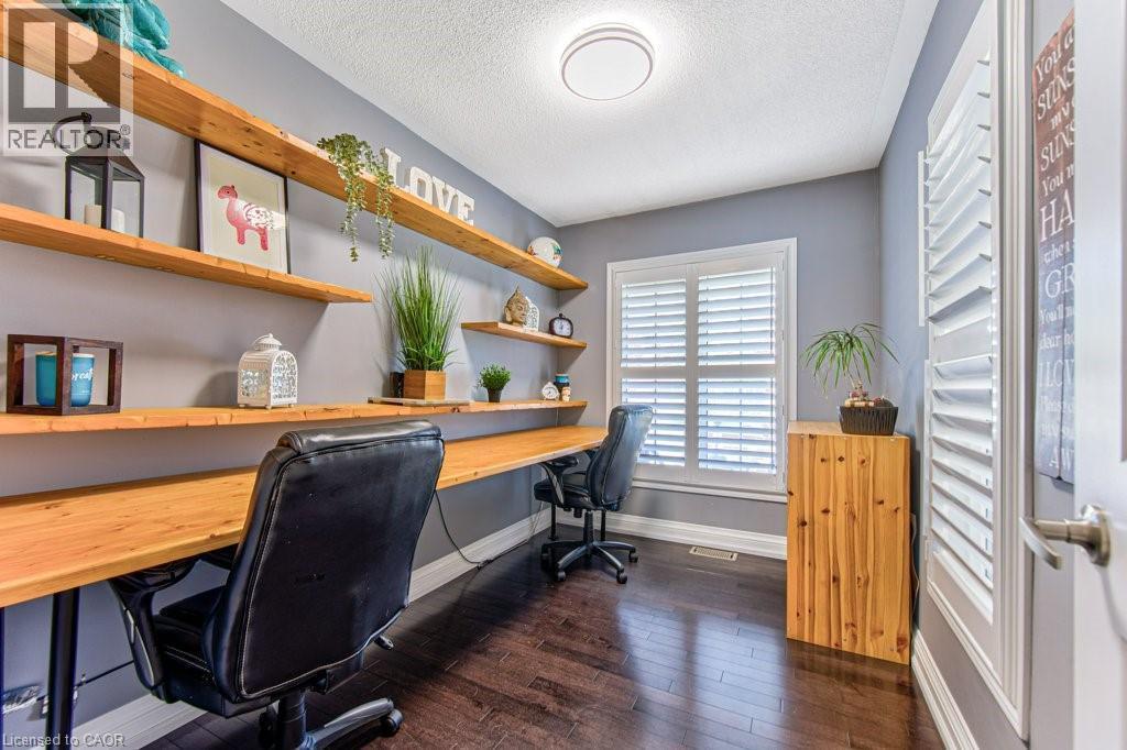 76 Ruhl Drive S, Milton, ON - Indoor Photo Showing Office