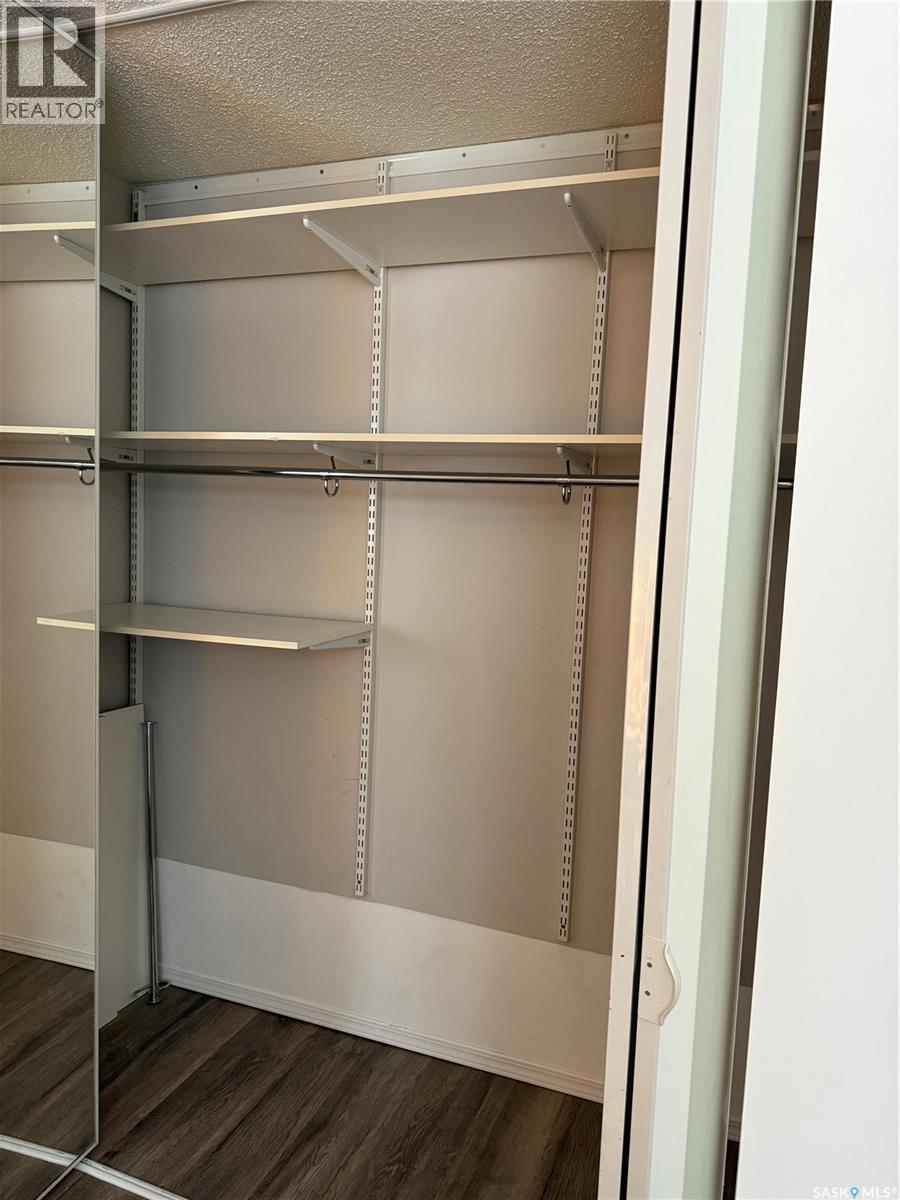 4 111 St Lawrence Crescent, Saskatoon, SK - Indoor With Storage