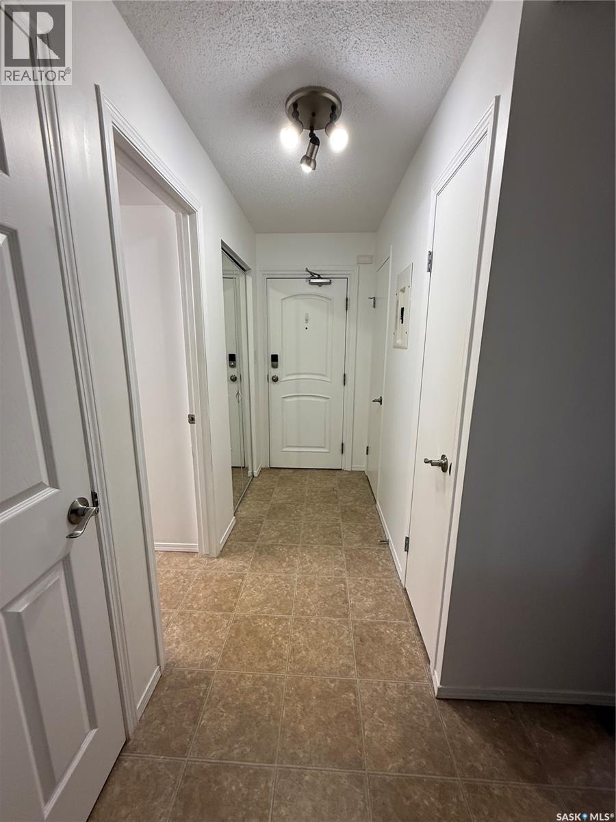 4 111 St Lawrence Crescent, Saskatoon, SK - Indoor Photo Showing Other Room
