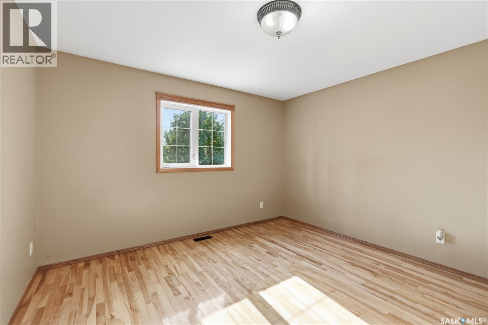 703 Beechmont Lane, Saskatoon, SK - Indoor Photo Showing Other Room