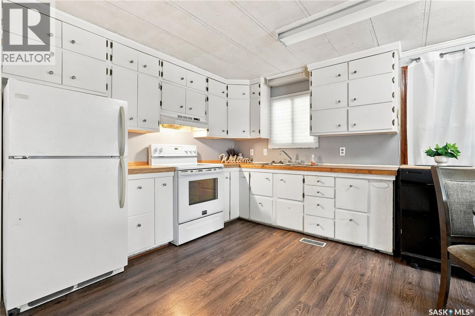 310 Second Street, Mclean, SK