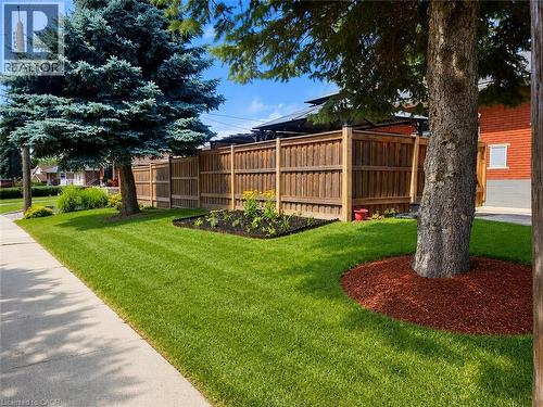 144 Rendell Boulevard, Hamilton, ON - Outdoor