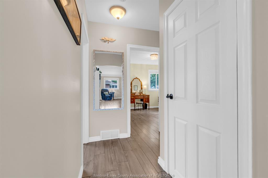 22 Danforth, Leamington, ON - Indoor Photo Showing Other Room