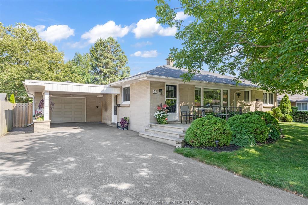 22 Danforth, Leamington, ON - Outdoor With Deck Patio Veranda