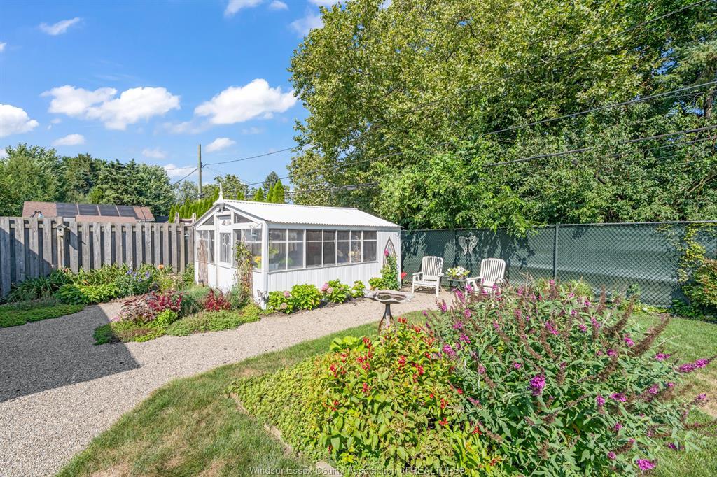 22 Danforth, Leamington, ON - Outdoor