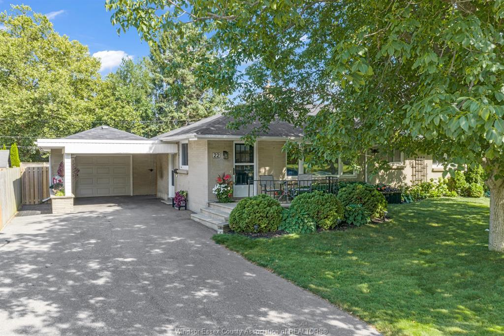 22 Danforth, Leamington, ON - Outdoor