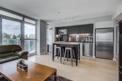 318-75 Queens Wharf Road Toronto, ON M5V 0J8
