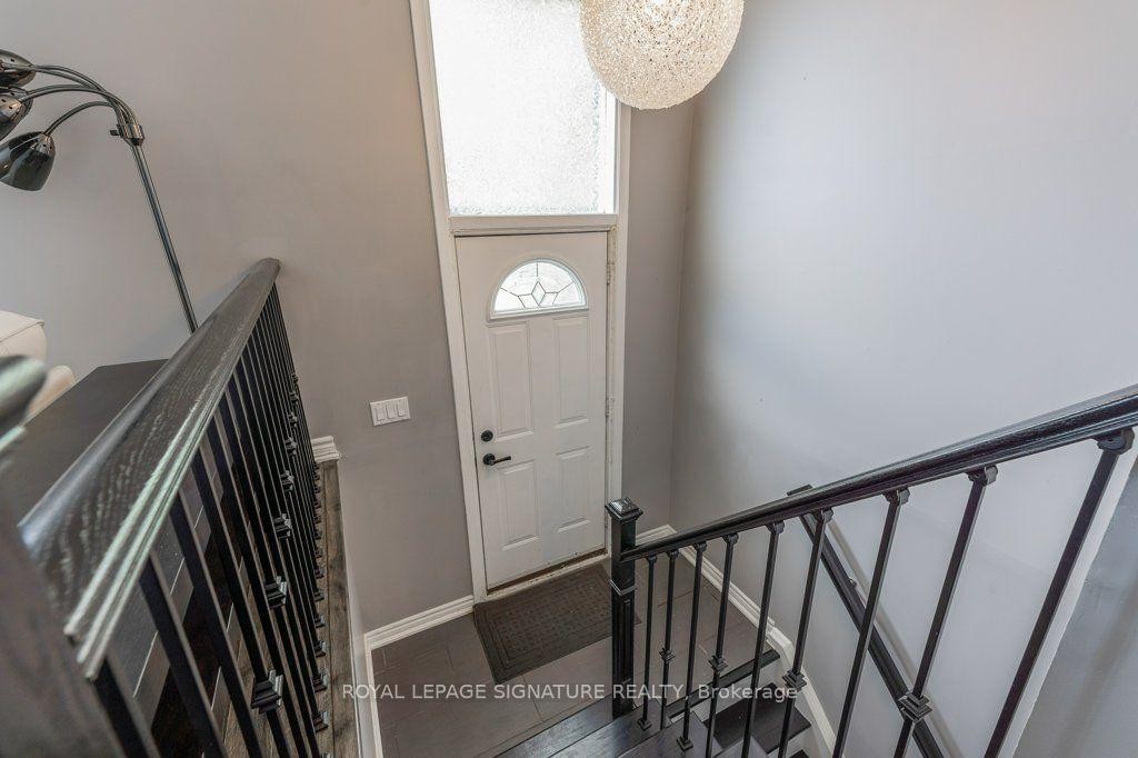 676 Abana Road, Mississauga, ON