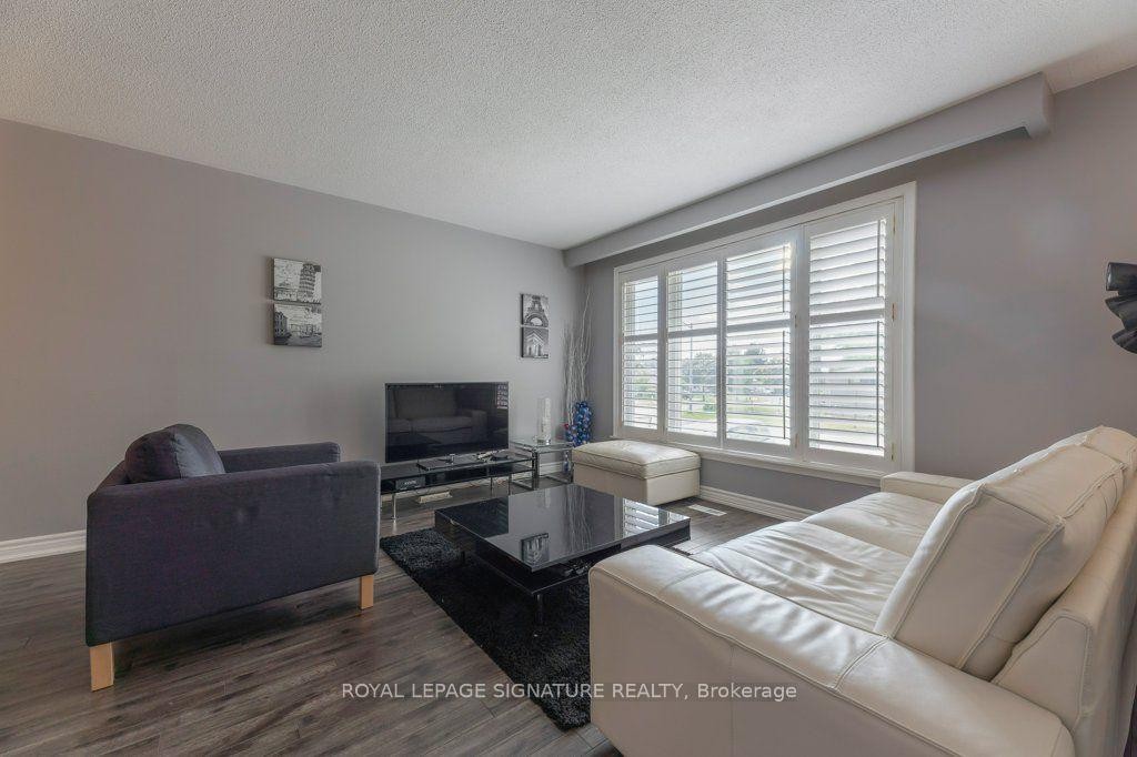 676 Abana Road, Mississauga, ON