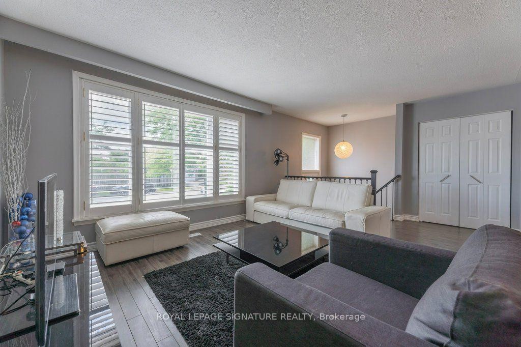 676 Abana Road, Mississauga, ON