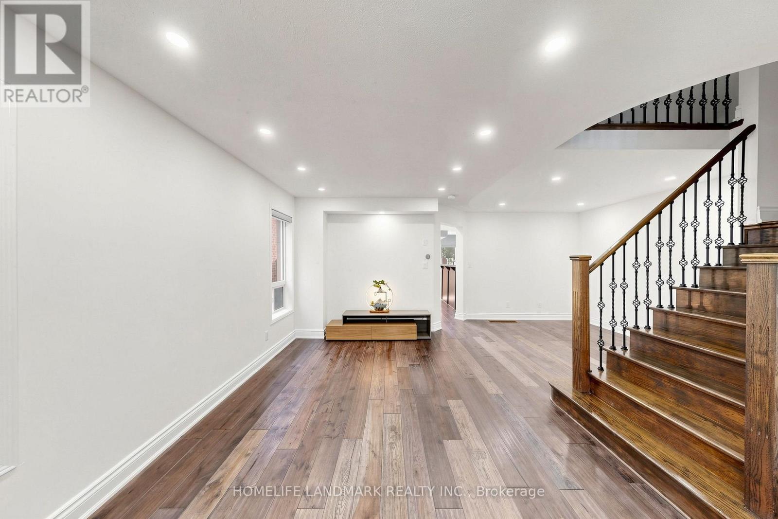 199 Purcell Crescent, Vaughan, ON - Indoor Photo Showing Other Room