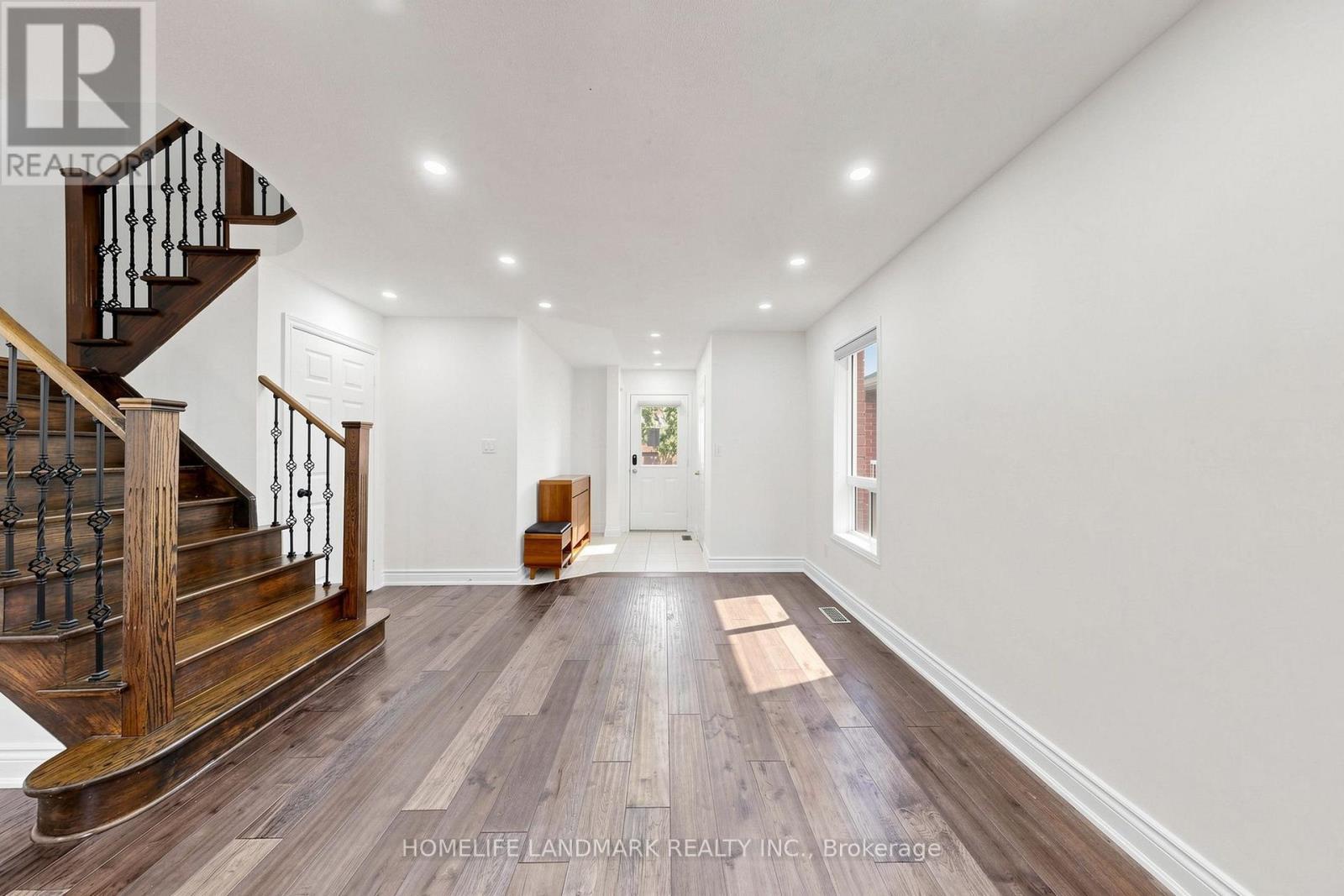 199 Purcell Crescent, Vaughan, ON - Indoor Photo Showing Other Room