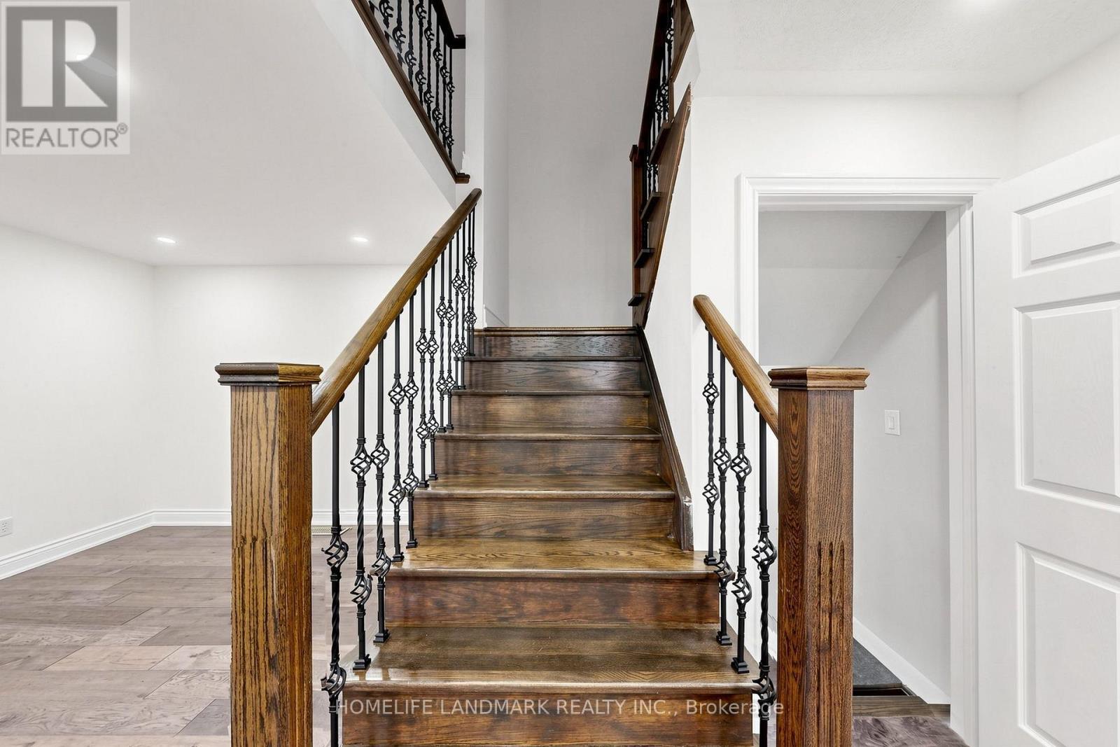 199 Purcell Crescent, Vaughan, ON - Indoor Photo Showing Other Room