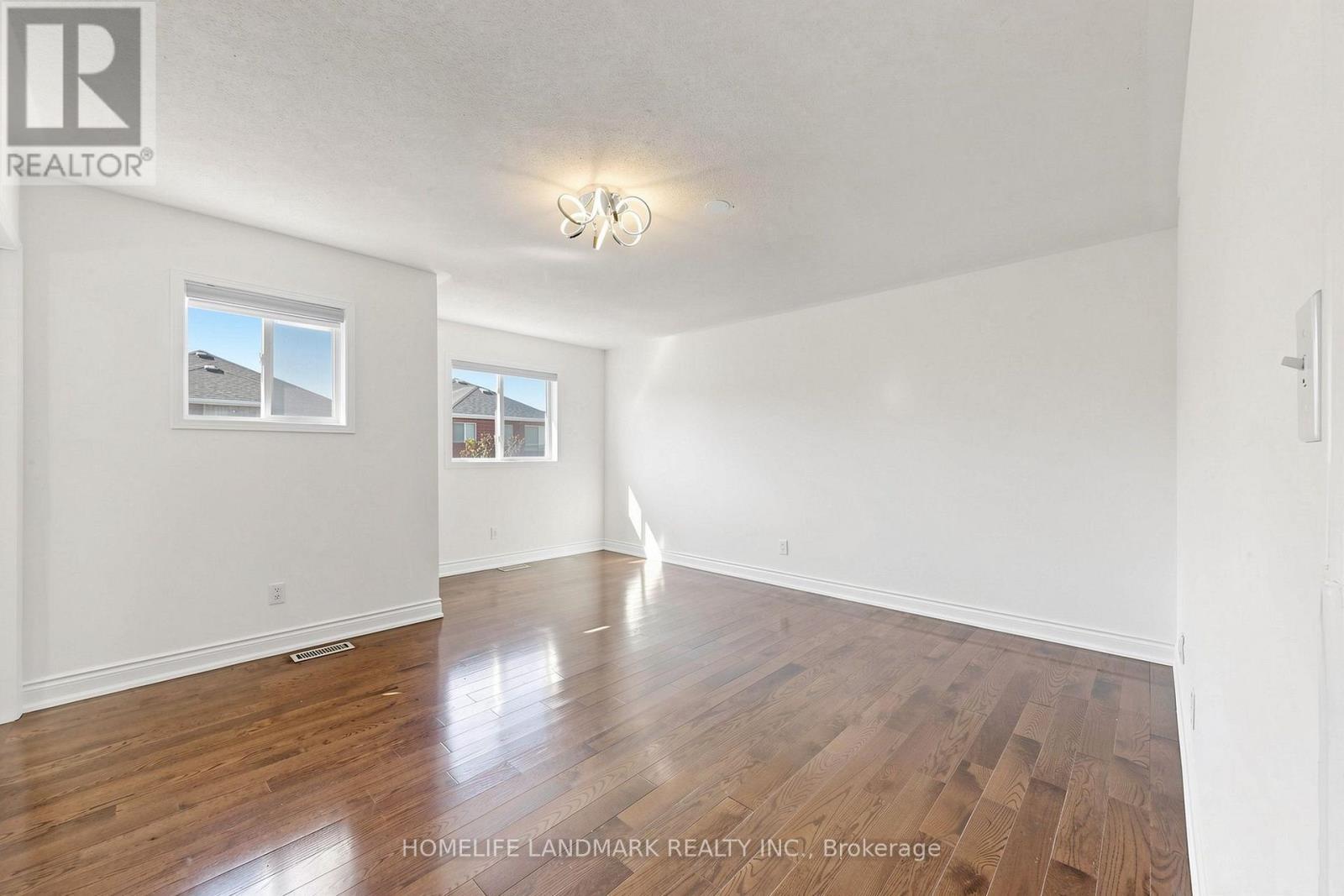 199 Purcell Crescent, Vaughan, ON - Indoor Photo Showing Other Room
