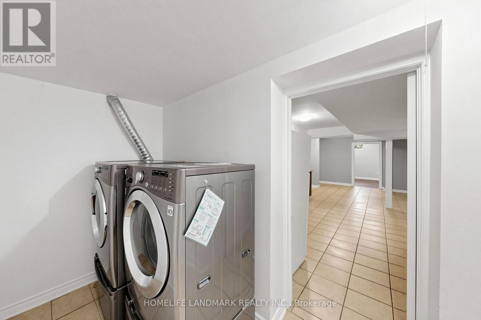 199 Purcell Crescent, Vaughan, ON - Indoor Photo Showing Laundry Room